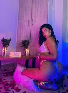 ivonyrose_ my birthday 🦩✨ Pic 3