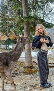 ElfieWhite nature and animals ❤️‍🩹 Pic 2