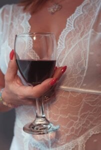 Susy_wisee I am like wine... Pic 6