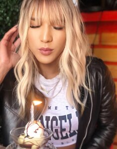 My birthday 2025 🎂🎉🎈🎁🥳 de Michelle_Devereaux  photos