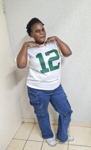 Busty42DDZA Public зображення