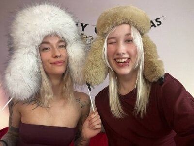 evlica Eva and Ivy Fotka