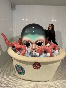 LisaSmiths I'm eating a sweet cake... heheheh Pic 3