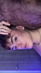 Angelo_018 A red boy 🧑🏻‍🦰 Pic 5