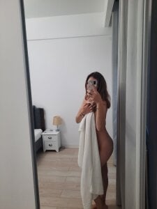 Dolce_Arya_ Public Pic 2