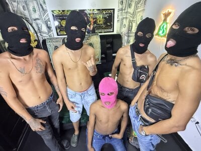 Scoundrel_Duo Public Pic 9