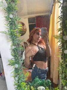 Terra_sunlight i like mirrors 🌵🌷 Pic 8