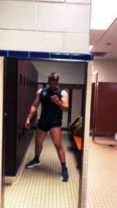 daddypineapple77 Public Pic 2