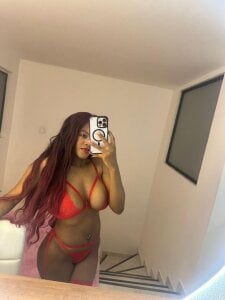 Yuliana-ambell ME ▼ Pic 3