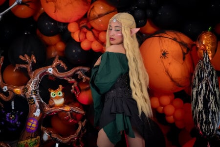 EmmaWilder HALLOWEEN 2025 👻 Pic 4