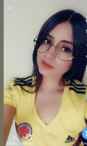 Nicolette_44
