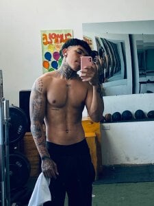 grey_jackson your body Pic 4