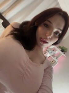 ThuBoppre cold winter🧊 Pic 3