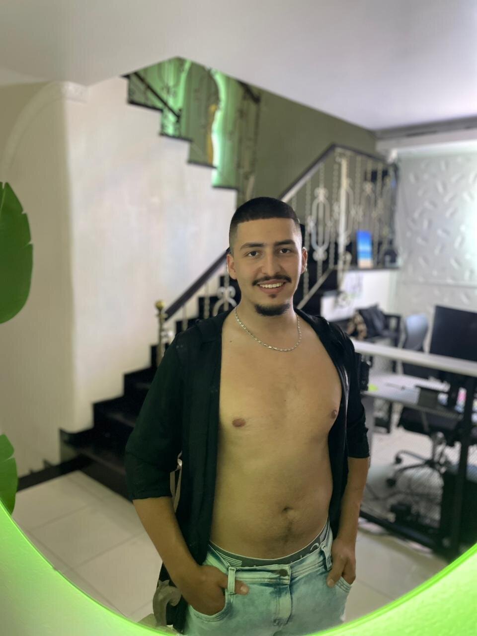 MrFox__ Trending Pic 1217