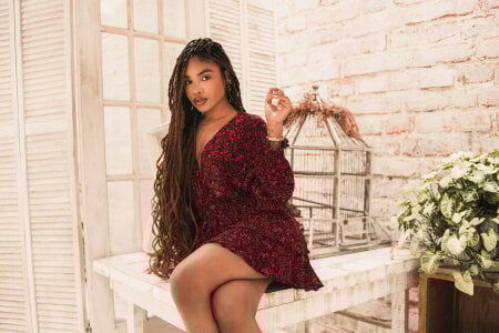 AriaFoster Red Velvet🍒 Pic 3