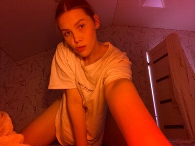 BelvaCaimi Im cutie Pic 3