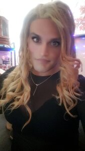 Beniluv303 Public Pic 2