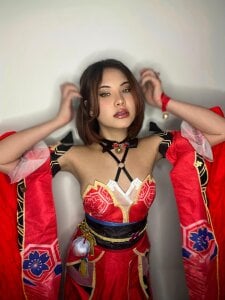 Hellen_coy U like my cosplay? Pic 3