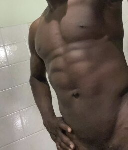 sexcazzo Public Pic 6