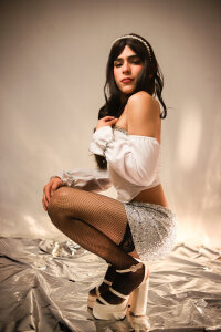 Aurora_Lux Public Pic 5