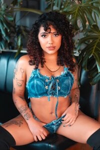 LuckySwagson Jeans on my pussy  2. fénykép