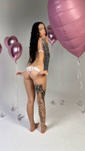 XEye_CandyX Kinky Valentine's Day Pic 7