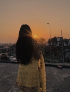 Bold-ladlo Public Pic 2