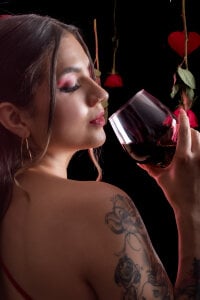 annavi_ Happy Valentine's Day 2026  4টি ছবি