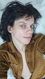 oorange__boy Public Foto