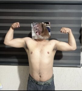 Yo de Tuamigoint2569  5 Imagens