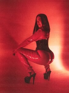 TaniaVelvet My Dark and Goddes Energy 😏😈 Kuva 8