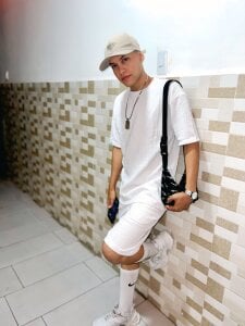 THE_VIPS_TWINK Public Pic 3