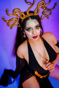 Aurora_Brownn sweet or trick happy halloween 🦇🎃🍭 Pic 5