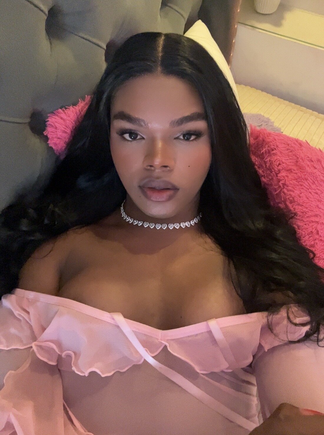 Foto em tendência de CamiEstrada 2791