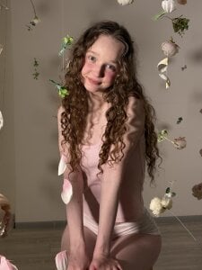 outside_rosy Public Εικόνα 5