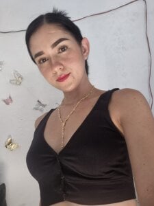 lil_misty Nahia again Pic