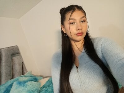 leahh_cyrus me Pic 3