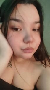 YoshinoSomei Public Pic 3