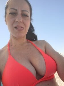MILF_WETT_PUSSY Public Pic 5