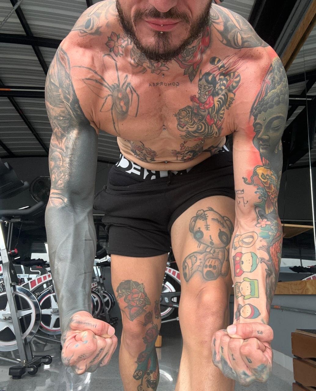 dilan_scootk_ Trending Pic 4069