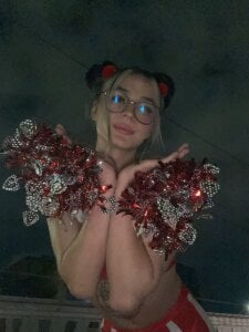 Bonn_Glow Cheerleader Poză 3