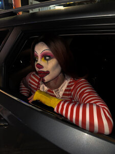 miaa_khalifaa I'm Lovin' It🍟🤡🔥👻 Pic 6