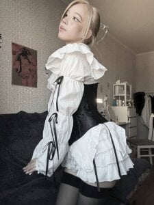 NickAnny Anny blondie Pic 3