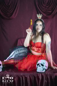 Arianna_sweeet I am the red queen ❤❤ Pic 9