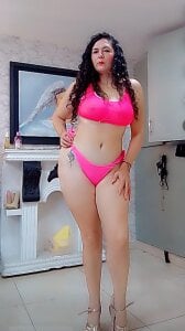 Maturealiciaray slave  2টি ছবি