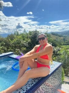 dahianeconnor Public Pic