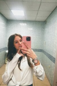 NeliaVandresar Agness Pic 5