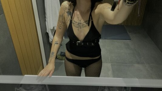 <3 de baby_starzx  6 Imagens