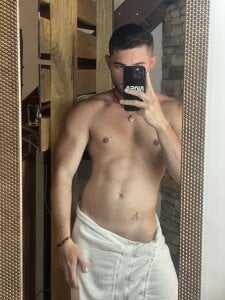 Steve-Carter Mirror Pic 4