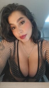 Carolina_Arias Control is not asked for, it is taken. Pic 4